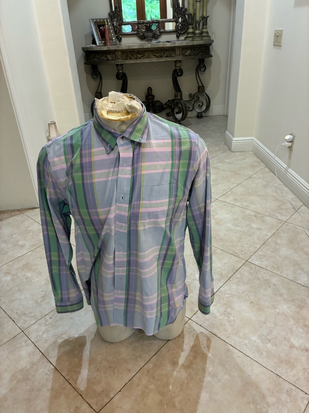 Casual Plaid Button-Down Shirt in Pastel Blue, Green & Pink